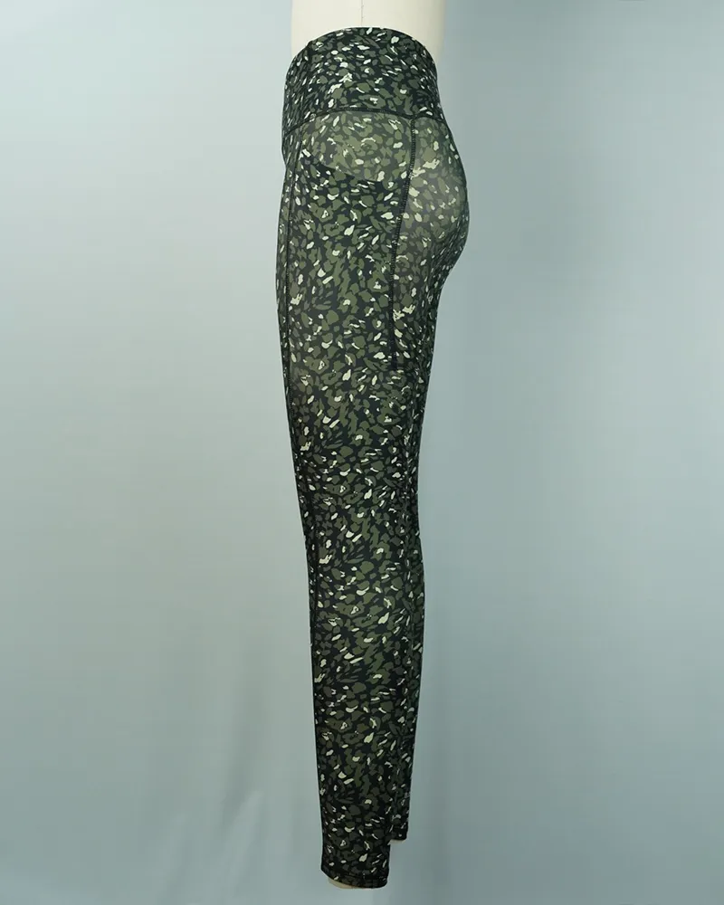 Green Print Yoga Pants (4)