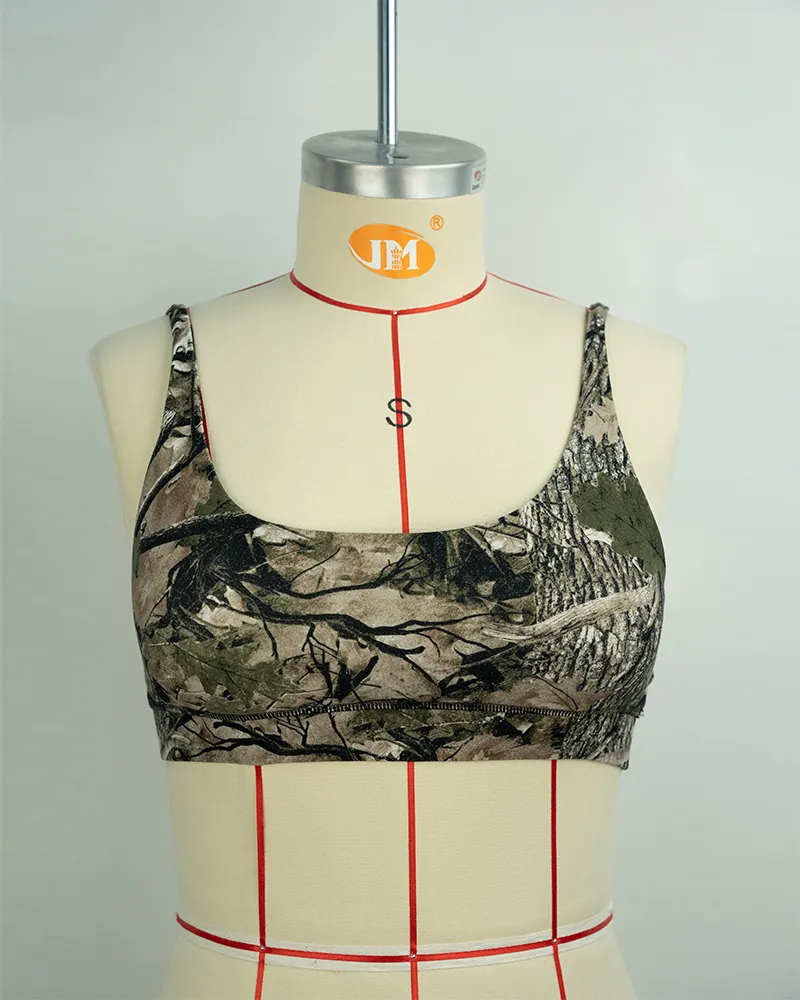 Seamless High-Support Sports Bra-01